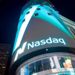 Is it a golden opportunity to buy the Nasdaq 100 index crash?