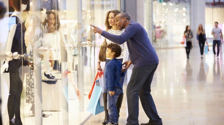 US consumer confidence hits 5-year low in April amid tariff concerns