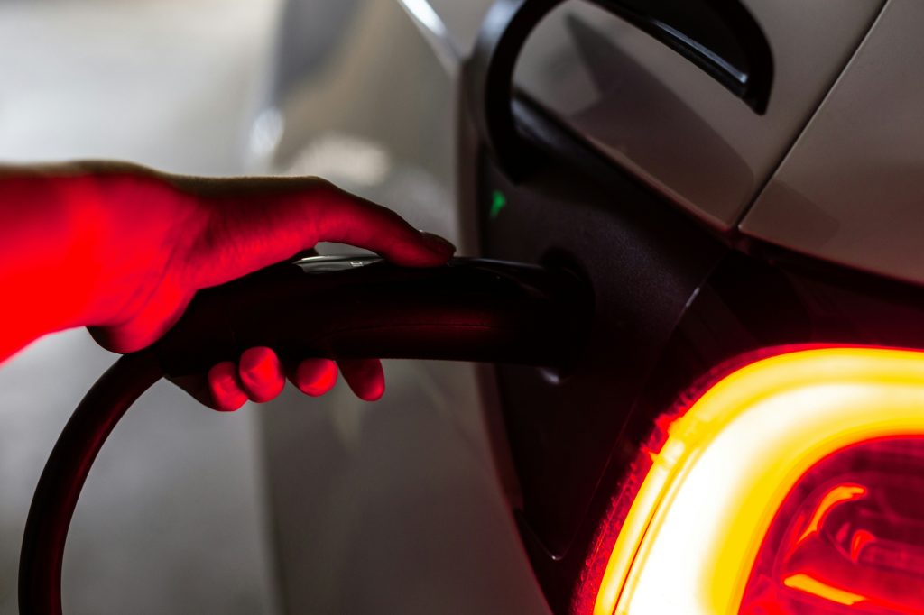 QuantumScape stock surges, but the risks are still high